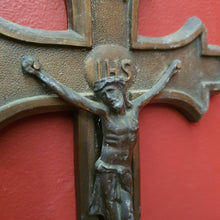 Load image into Gallery viewer, Antique Brass Crucifix, Cross, Jesus on the Cross, Home Worship or Devotion. B11614
