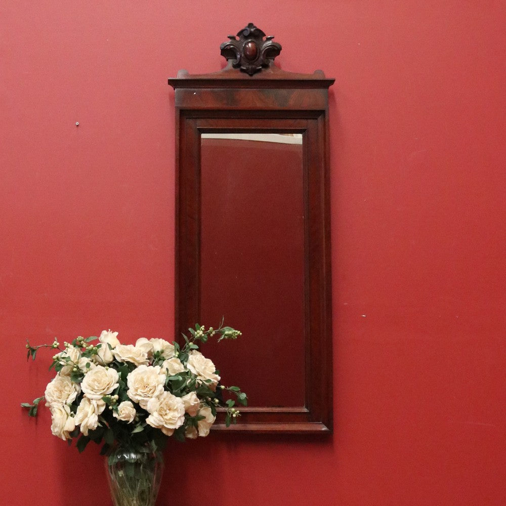 Antique English Mirror, Mahogany and Flame Mahogany Wall Mirror. B11296