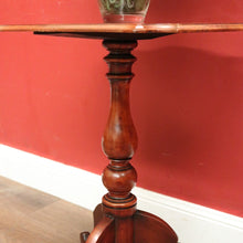 Load image into Gallery viewer, Antique English Mahogany Wine or Lamp Table with Pedestal Base and Tri-Leg Design. B12360.
