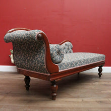 Load image into Gallery viewer, Antique Australian Cedar Chaise, Green Floral Fabric, Single Ended Chaise, Lounge, or Settee B12075
