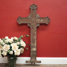 Load image into Gallery viewer, Antique French Wrought Iron Crucifix, Cross, Memorial Cross, Decorative. B12146
