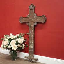 Load image into Gallery viewer, Antique French Wrought Iron Crucifix, Cross, Memorial Cross, Decorative. B12146
