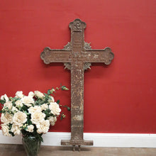 Load image into Gallery viewer, Antique French Wrought Iron Crucifix, Cross, Memorial Cross, Decorative. B12146
