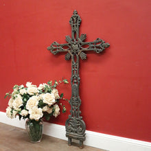 Load image into Gallery viewer, Antique French Cross, Sacred Heart Crucifix, Wrought Iron Cross, Marker. B12147
