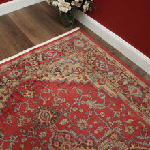 Load image into Gallery viewer, Vintage Floor Rug - Made in Turkey - Antique-Style, Beautiful Colours and Condition. B12197
