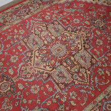 Load image into Gallery viewer, Vintage Floor Rug - Made in Turkey - Antique-Style, Beautiful Colours and Condition. B12197
