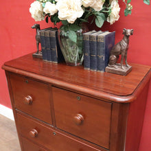 Load image into Gallery viewer, An Antiques Australian Cedar Chest of Drawers, or Four-drawer Chest. B12208
