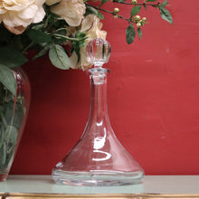 Load image into Gallery viewer, Bohemia Crystal - &quot;Blank Ship&quot; Decanter. Wine Decanter with Stopper. B12217
