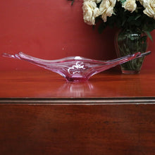 Load image into Gallery viewer, Mid-Century Val St Lambert &quot;Splash&quot; Vase - Art Glass Vase in Purple Tones. B12229
