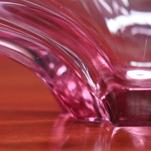 Load image into Gallery viewer, Mid-Century Val St Lambert &quot;Splash&quot; Vase - Art Glass Vase in Purple Tones. B12229
